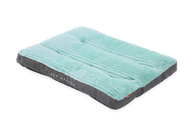 Washable Oversized Corduroy Bed - hugostreats